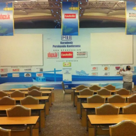 Belde Hotel And Convention Center فندق